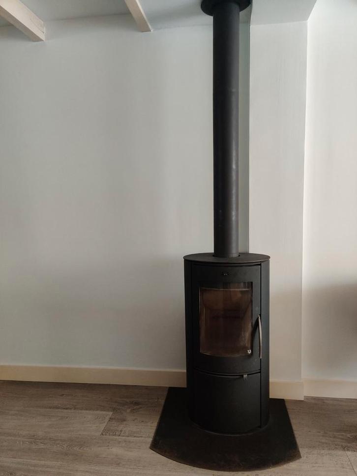 Houtkachel, zwart, Varde Elipse 1, Huis en Inrichting, Kachels, Gebruikt, Vrijstaand, Houtkachel, Hout, Ophalen