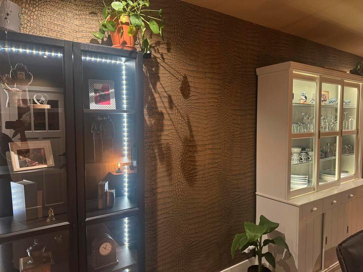 Behang Ravi Goud - 10.05m x 0.53m, Huis en Inrichting, Stoffering | Behang, Bruin, 10 tot 25 m², Ophalen of Verzenden