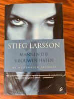Stieg Larsson - Mannen die vrouwen haten, Gelezen, Scandinavië, Ophalen of Verzenden, Stieg Larsson