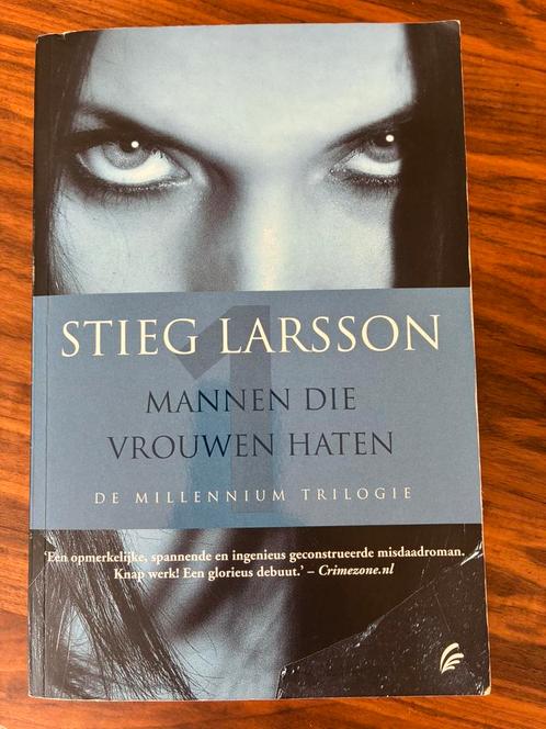 Stieg Larsson - Mannen die vrouwen haten, Boeken, Thrillers, Gelezen, Scandinavië, Ophalen of Verzenden