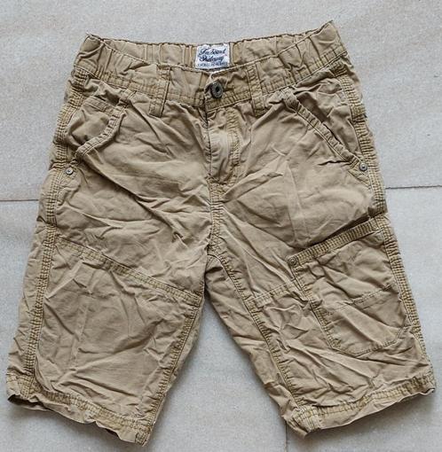 Korte broeken en shirtjes maat 140 en 140-146, Kinderen en Baby's, Kinderkleding | Maat 140, Zo goed als nieuw, Jongen, Shirt of Longsleeve