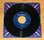 7" single -Tony Bass - Goed Dat Er Politie Is / Blijf Aardig, Ophalen, Gebruikt, Nederlandstalig