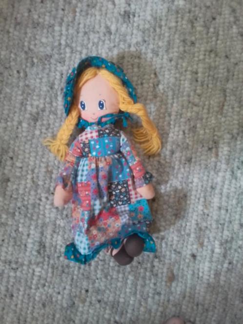 Holy Hobbie pop, Verzamelen, Poppen, Zo goed als nieuw, Pop, Ophalen of Verzenden