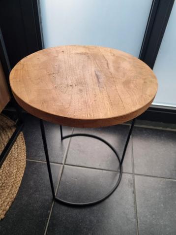Industriële Bijzettafel tafel tafeltje  beschikbaar voor biedingen