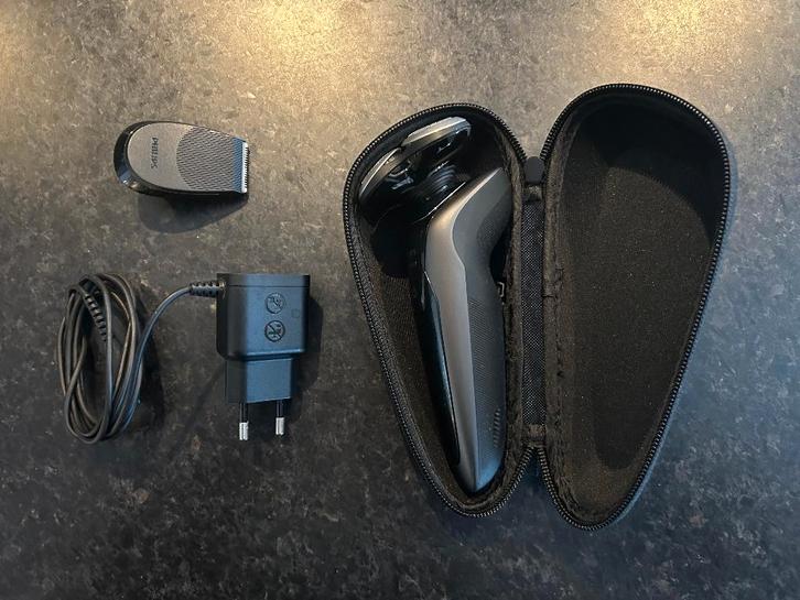 Philips Shaver series 9000 accu scheerapparaat, Witgoed en Apparatuur, Persoonlijke-verzorgingsapparatuur, Gebruikt, Scheren en Epileren