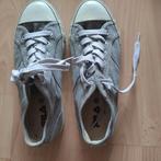 Grijze sneaker van Fila., Ophalen of Verzenden, Zo goed als nieuw, Grijs, Sneakers of Gympen