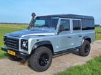 Land Rover Defender 110 Td4 - 152dkm - Panorama glas, Auto's, Land Rover, 1940 kg, 3500 kg, 4 cilinders, Leder en Stof
