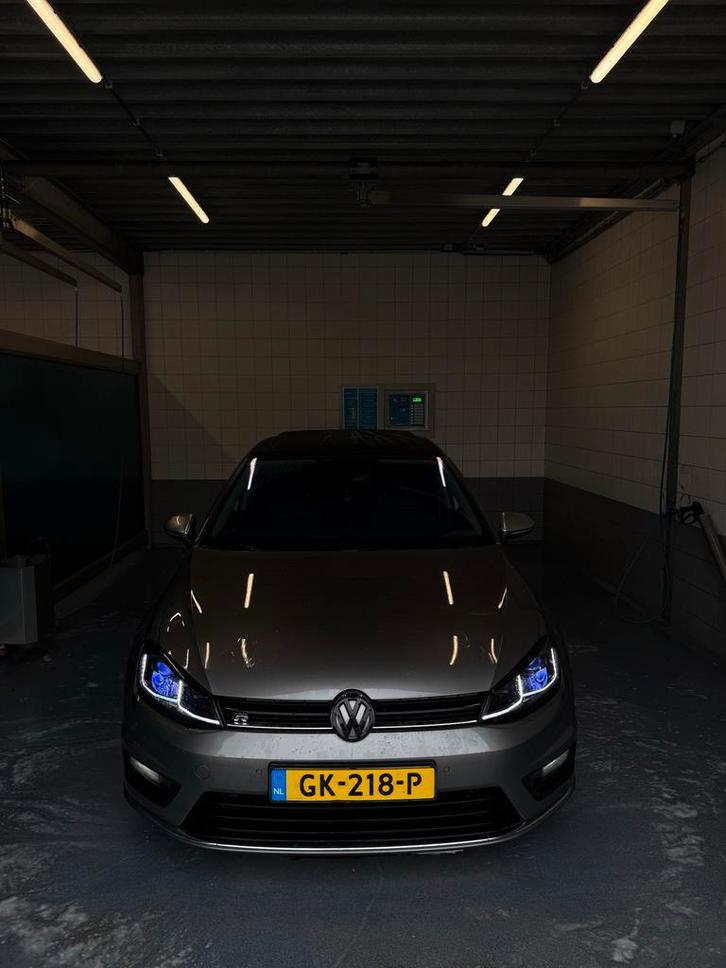 Volkswagen Golf R line 1.4 TSI 110KW 5D DSG 2015 Grijs, Auto's, Volkswagen, Particulier, Golf, Benzine, A, Hatchback, Automaat