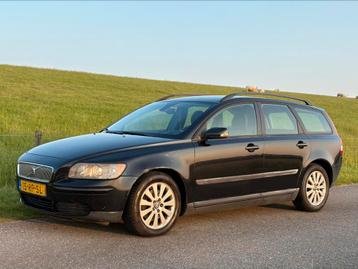 Volvo V50 2.4 140PK Automaat Geartronic Zwart | cruise!! beschikbaar voor biedingen