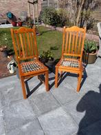 Houten stoelen van Oregon pine, Ophalen, Gebruikt, Twee, Bruin