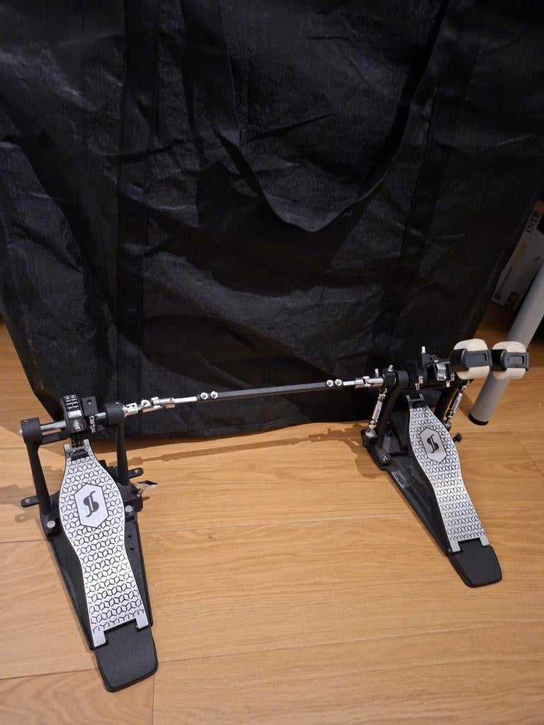 Stagg Dubbel Kick Drum Pedaal (Twinpedaal), Muziek en Instrumenten, Drumstellen en Slagwerk, Ophalen, Gebruikt, Overige merken