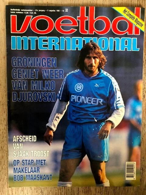 Voetbal International, 27e  jaargang, nr. 32, 1992, Ophalen, Gebruikt, Overige binnenlandse clubs, Boek of Tijdschrift