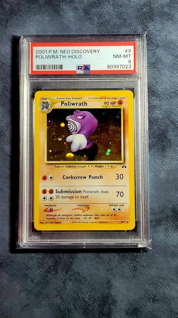 Poliwrath Holo PSA 8 - 2001 Neo Discovery Pokémon Kaart, Hobby en Vrije tijd, Verzamelkaartspellen | Pokémon, Ophalen of Verzenden