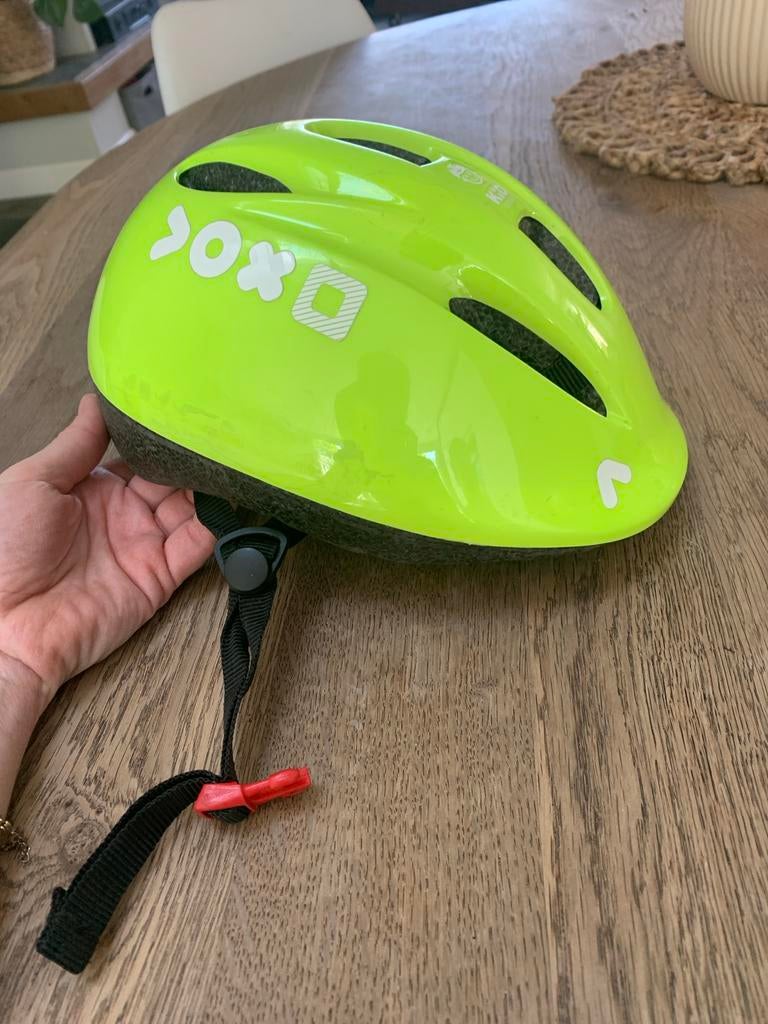 B'Twin Fietshelm Kind KH 300 Fluo - Maat 52-56 cm, Ophalen of Verzenden, Gebruikt, Overige maten, Jongen of Meisje