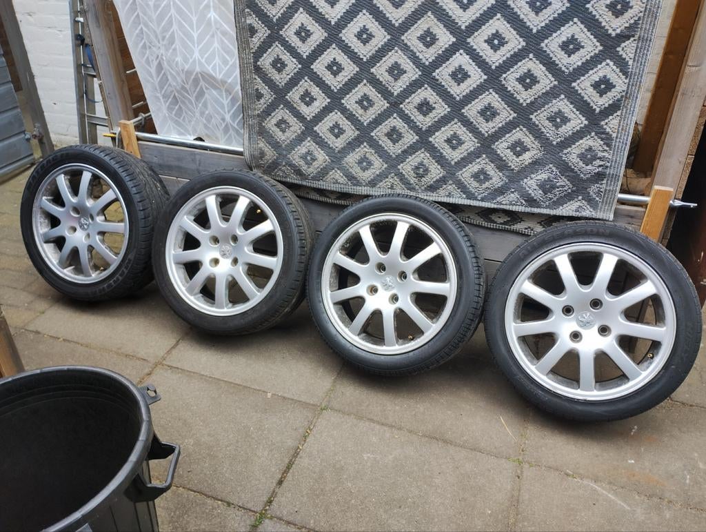 Peugeot 206 cc GTI 16 inch Ouragan velgen sw incl naafkapjes, Auto-onderdelen, Ophalen, Gebruikt, Velg(en), 16 inch