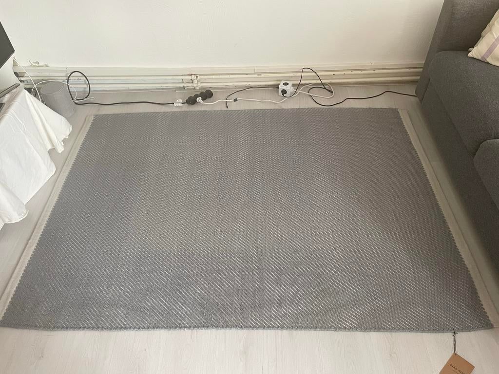 HAY BIAS RUG 140x200 cm vloerkleed, Huis en Inrichting, Stoffering | Tapijten en Kleden, Gebruikt, 100 tot 150 cm, 150 tot 200 cm