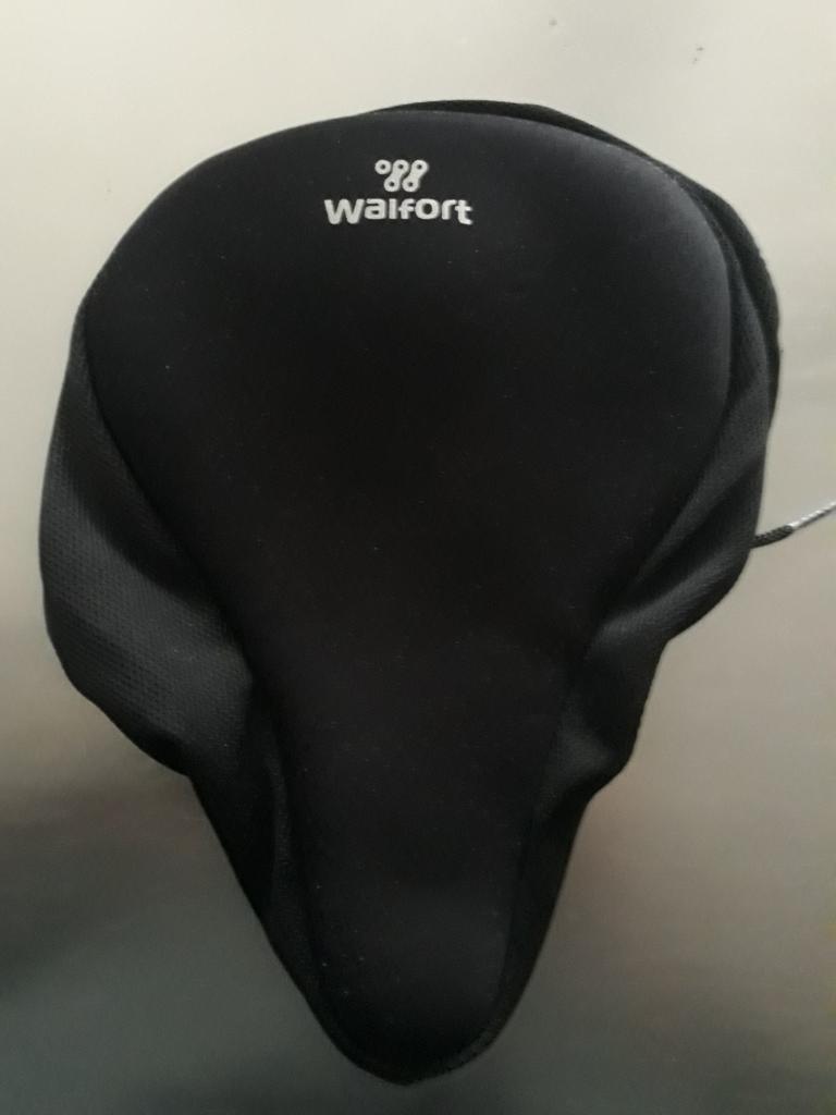 Gelzadelhoes. Merk: Walfort, Fietsen en Brommers, Fietsaccessoires | Overige Fietsaccessoires, Ophalen of Verzenden, Zo goed als nieuw