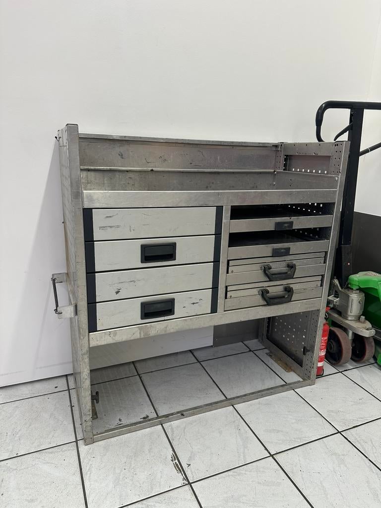 Aluca bedrijfsauto inrichting / bus vito transit sprinter, Ophalen, Gebruikt