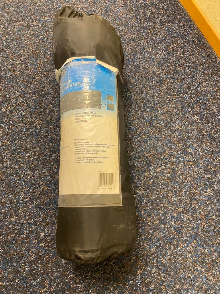 Zelfopblasend luchtbed slaapmat matras, Ophalen of Verzenden, Zo goed als nieuw