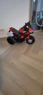 Elektrische Kindermotor - Rood, Werkt Perfect + Oplader, Ophalen of Verzenden, Gebruikt