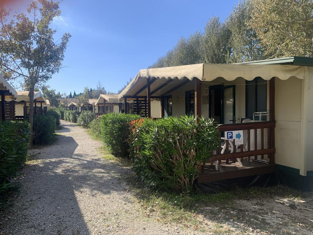 Te huur 4 persoons chalet in Toscane, Vakantie, Vakantiehuizen | Overige landen, Chalet, Bungalow of Caravan, Recreatiepark, Aan zee