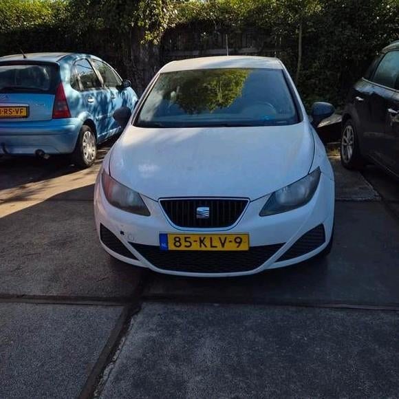 Seat Ibiza 2010 – Defect (motor) – Export / Handel / Opknapp, Particulier, Te koop