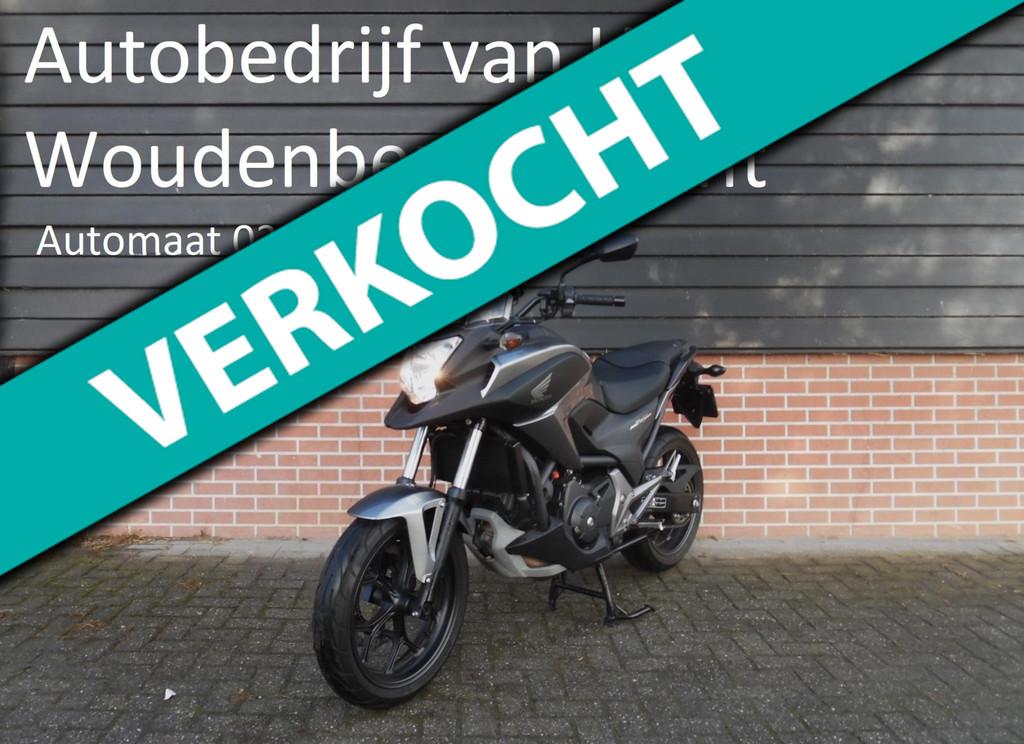 Honda All-Road Verkoht NC750X NC750 X DCT C-ABS 03-2014 goed, 745 cc, Bedrijf, Meer dan 35 kW, Toermotor