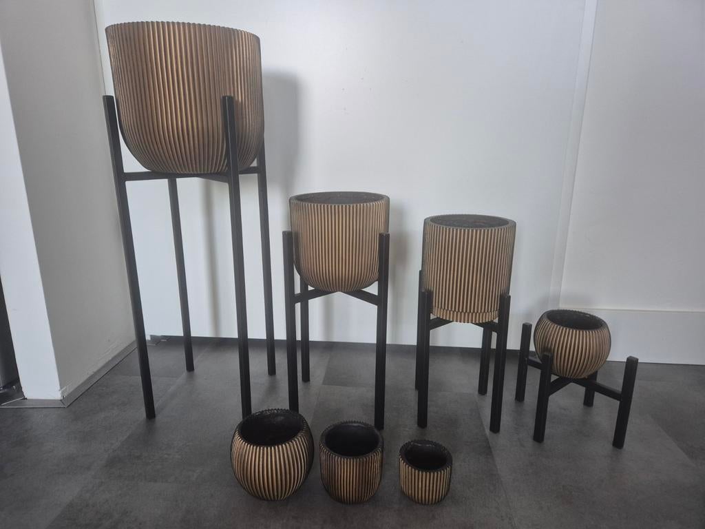 Capi Europe Groove bloempotten- Mica Decorations standaard, Ophalen, Nieuw, Kunststof, Binnen