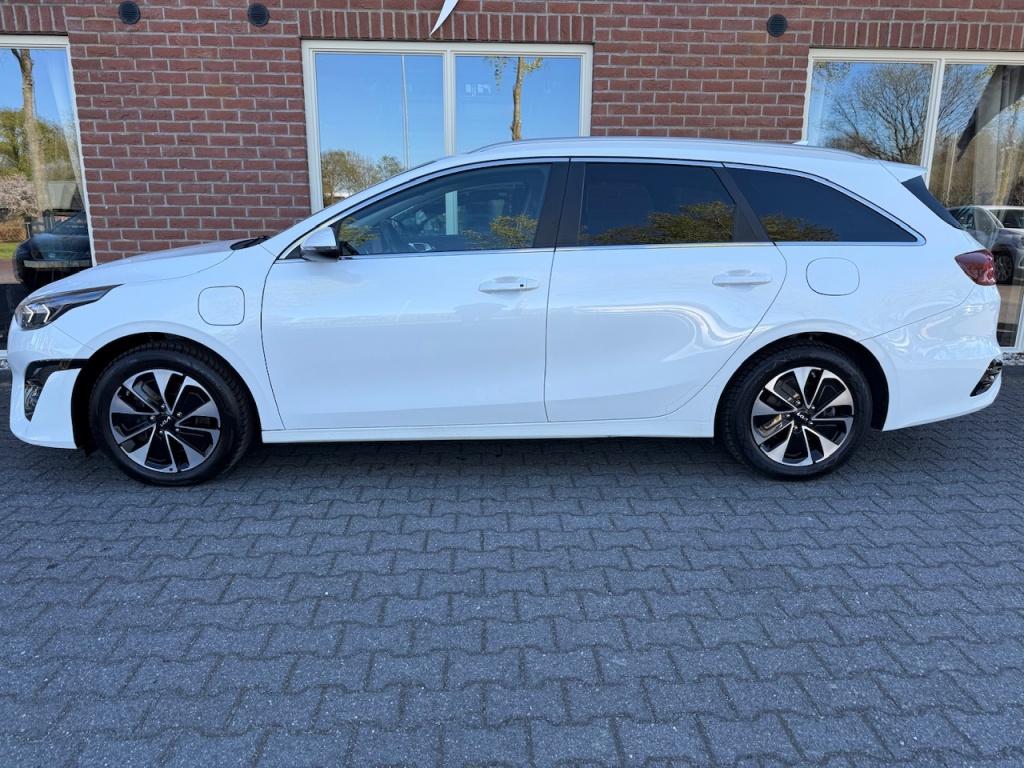 Kia Ceed Sportswagon 1.6 GDI PHEV Dyn+L. STOEL&STUUR VERW /, Automaat, Stof, Gebruikt, Wit