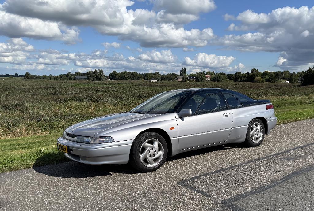 Subaru SVX 3.3 AUT 4WD U9 1992 in bijna nieuwstaat, zeldzaam, Auto's, 1610 kg, Zwart, 4 stoelen, Leder