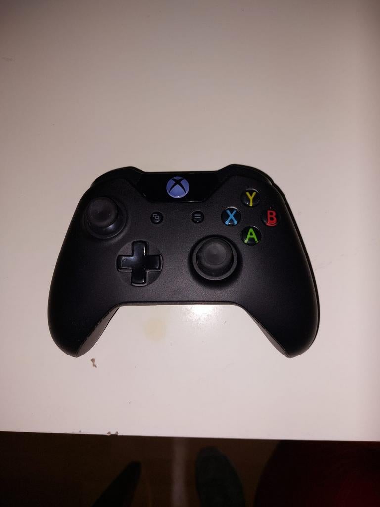 Xbox one controller, Gebruikt, Ophalen of Verzenden, Controller, Xbox One