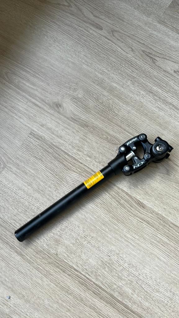 suntour NCX Zadelpen 27,2mm, Overige typen, Ligfiets, Ophalen of Verzenden, Zo goed als nieuw