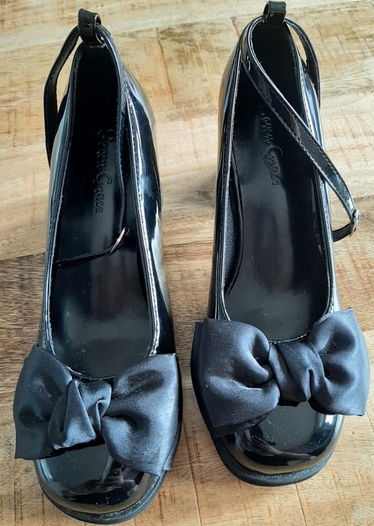 Nieuwe zwarte schoenen met strik, maat 37, Kleding | Dames, Schoenen, Verzenden, Nieuw, Zwart, Schoenen met hoge hakken