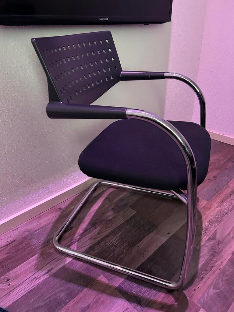 moderne bureaustoel, Huis en Inrichting, Ophalen of Verzenden, Zo goed als nieuw, Eén