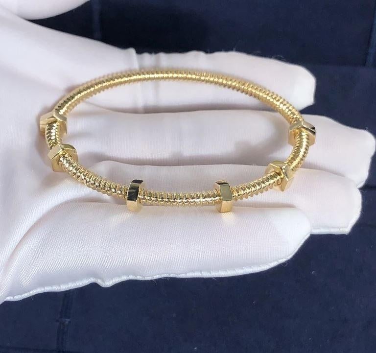 Luxe merk sieraden –Cartier, Bvlgari, Van Cleef & Arpels e.a, Nieuw, Ophalen of Verzenden, Met bedels of kralen, Goud