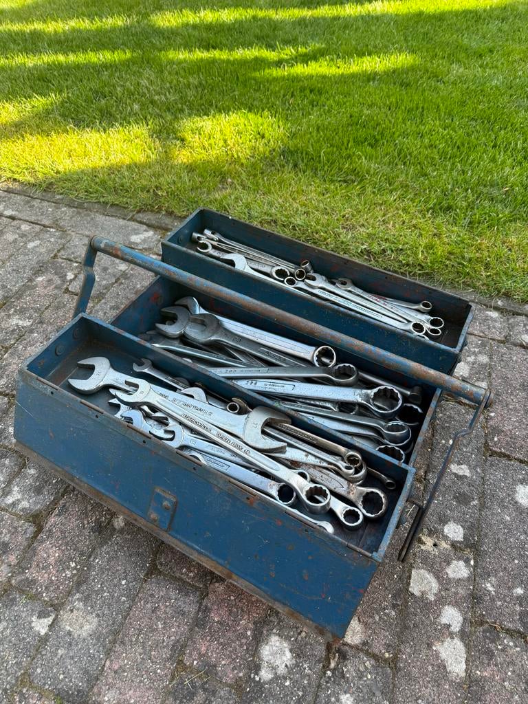 Gereedschapskist met steek- en ringsleutels, Ophalen, Gebruikt