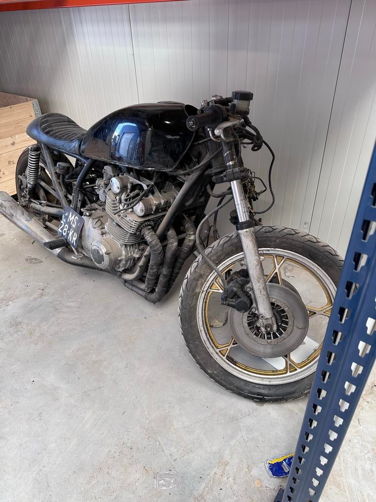 Suzuki GS 1000 café racer project, Motoren, 4 cilinders, Motorrijbewijs A, Gebruikt, Particulier