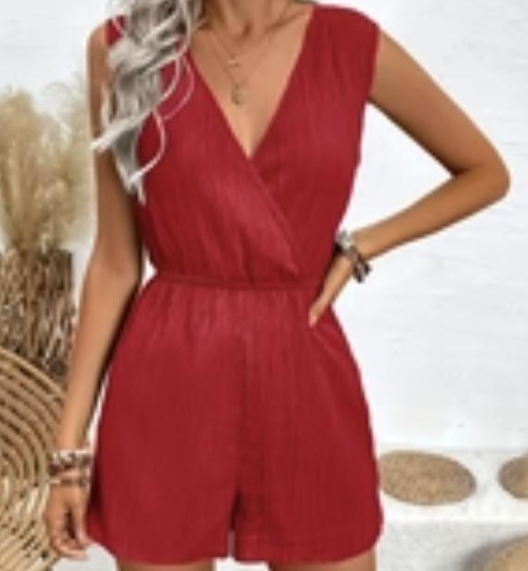 Jumpsuit met korte broek, Kleding | Dames, Ophalen of Verzenden, Nieuw, Rood, Boven de knie