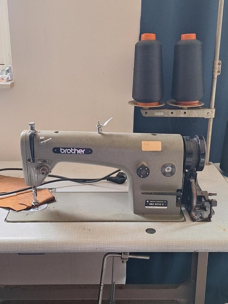 Brother industriële naaimachine, Ophalen, Gebruikt, Naaimachine, Industrieel