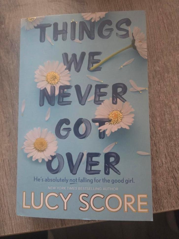 Things We Never Got Over - Lucy Score (Engels), Boeken, Romans, Zo goed als nieuw, Amerika, Ophalen of Verzenden