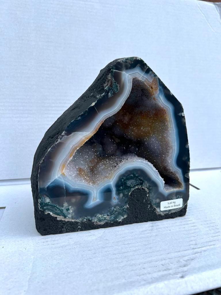 Amethist geode - 5.60kg, Verzamelen, Mineralen en Fossielen, Ophalen of Verzenden, Mineraal