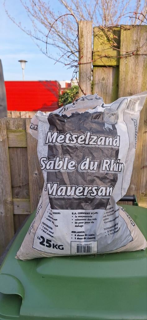 Gratis metselzand circa 10 kilo, Tuin en Terras, Zand, Ophalen of Verzenden, Zo goed als nieuw, Metselzand