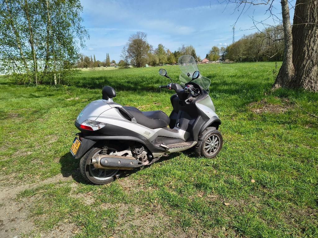 Piaggio MP3 400 motorscooter 2008, Motoren, Motoren | Piaggio, 400 cc, Scooter, Motorrijbewijs A, Gebruikt