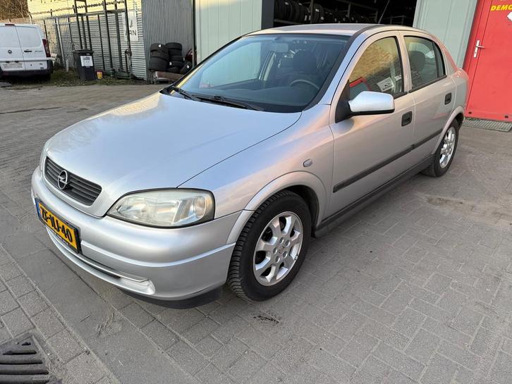 Opel Astra 1.8-16V CDX, Auto's, Opel, Bedrijf, Te koop, Astra, ABS, Airbags, Airconditioning, Boordcomputer, Centrale vergrendeling
