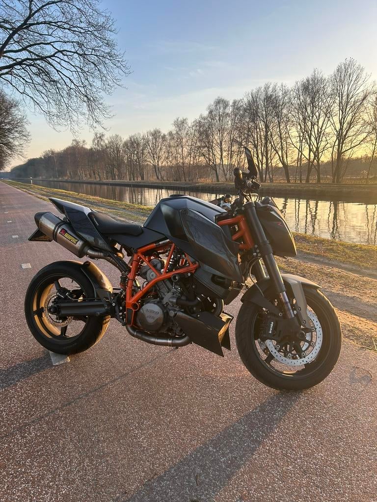 Zeer Nette KTM Superduke 990 R (+historie), Motoren, 2 cilinders, Motorrijbewijs A, Particulier, Meer dan 35 kW