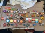 70 speldjes kaas, Verzamelen, Speldjes, Pins en Buttons, Ophalen of Verzenden, Gebruikt, Overige onderwerpen