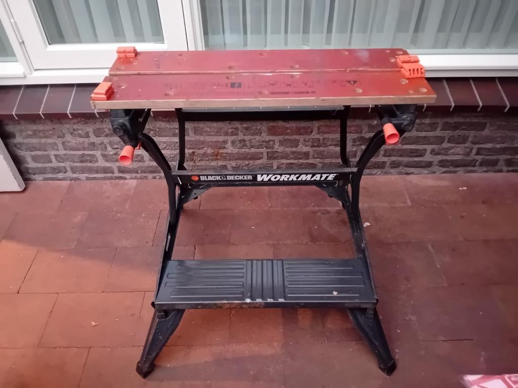 Black and decker workmate werkbank inklapbaar, Doe-het-zelf en Verbouw, Werkbanken, Ophalen, 70 tot 120 cm