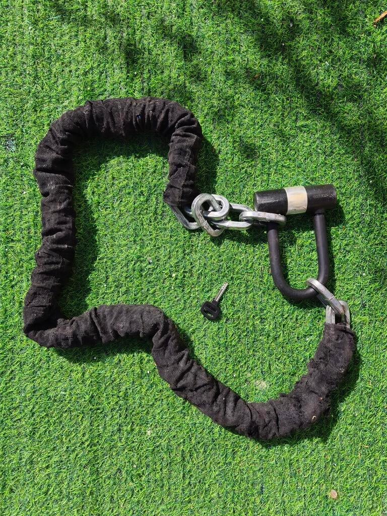 Heavy chain lock for scooters and motorcycles., Ophalen