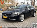 Volvo V40 1.6 D2 Kinetic | Climate | Cruise | Navi | PDC | A, Auto's, Volvo, Voorwielaandrijving, Euro 5, Stof, Gebruikt