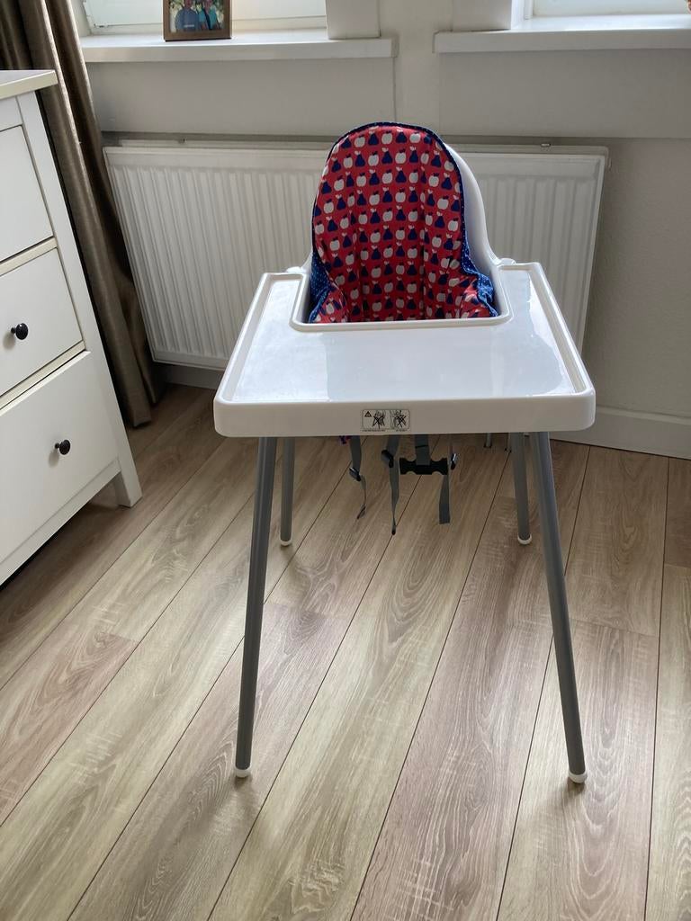 Kinderstoel ikea met stoelverkleiner, Ophalen of Verzenden, Zo goed als nieuw, Overige typen
